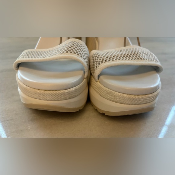 NeroGiardini Bungee Platform Wedge Sandals in White/Gold size 39/8.5 - Picture 8 of 12